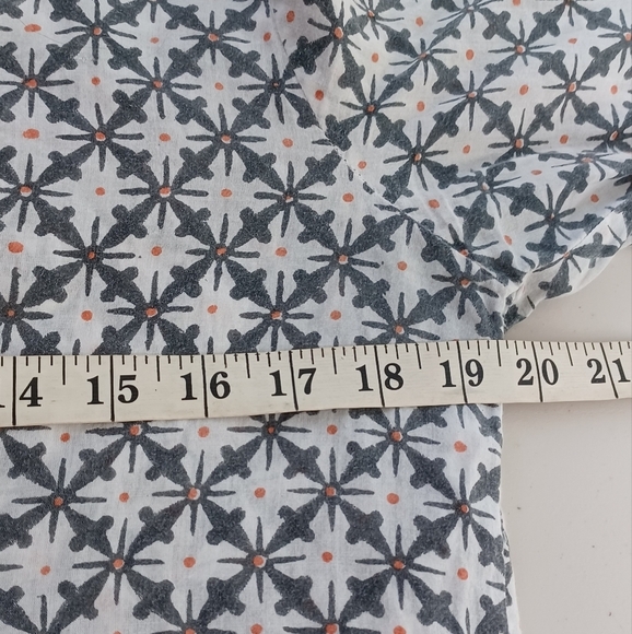 Roberta Roller Rabbit 100% Cotton Printed Blouse - Picture 8 of 12